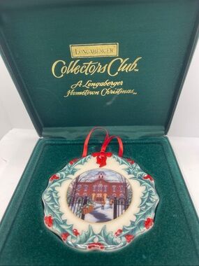 Longaberger Collectors Club 1996 Ornament
"Longaberger University”